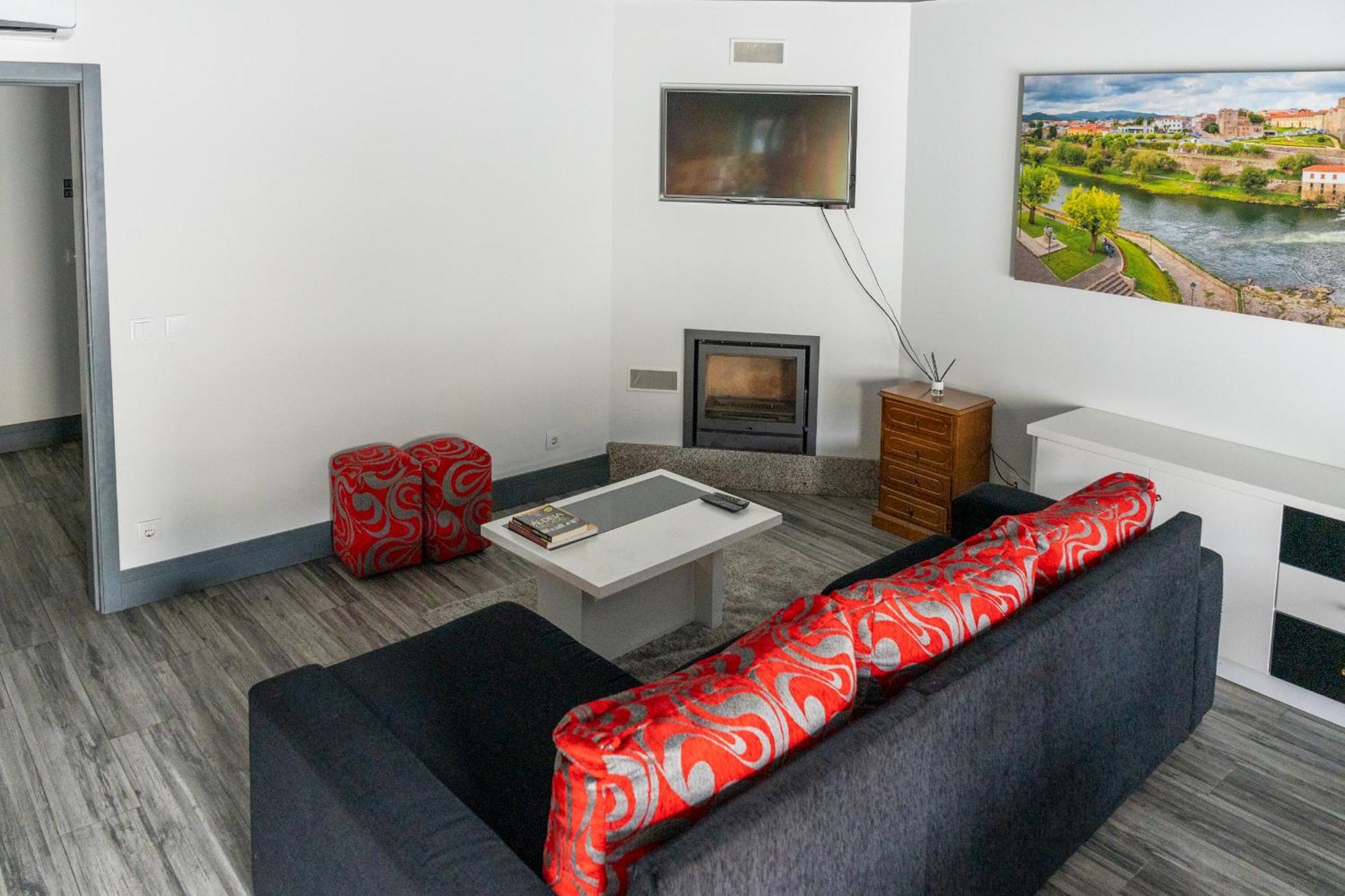 Residencial Kuarenta&um Barcelos